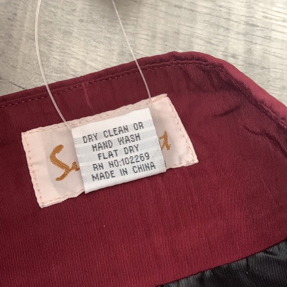 NWT Surrealist beautiful layered long skirt in plum - Picture 12 of 12